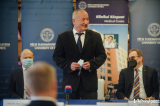 20220210_140404198_csortos_szabolcs_atado_kk_gyermekgyogyaszati_klinika_pulmonologiai_osztalye_04198.jpg